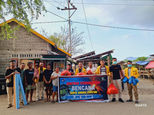 bantuan korban eruspi lewotobi 2 4